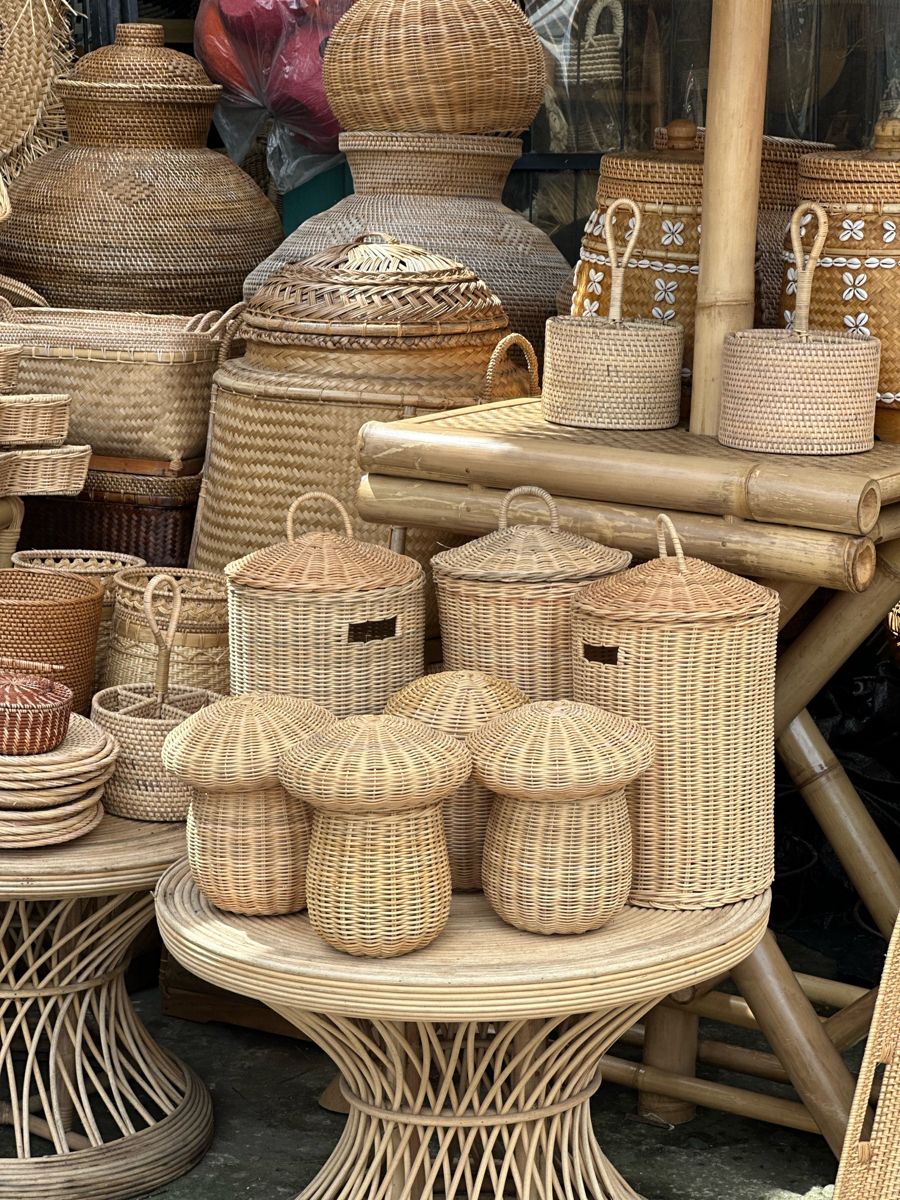 बाँस से बने (Bamboo Made) category